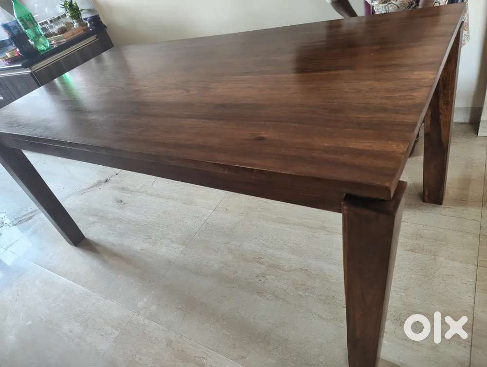 6 seater dining table