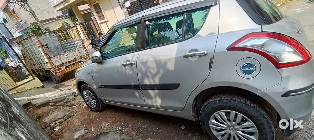 Maruti Suzuki Swift 2016