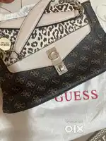 Original 2 GUESS hand bags for 5k