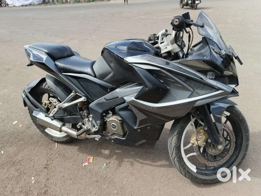 GOOD ENGINE CLEAN BIKE SOME SCRATCHES