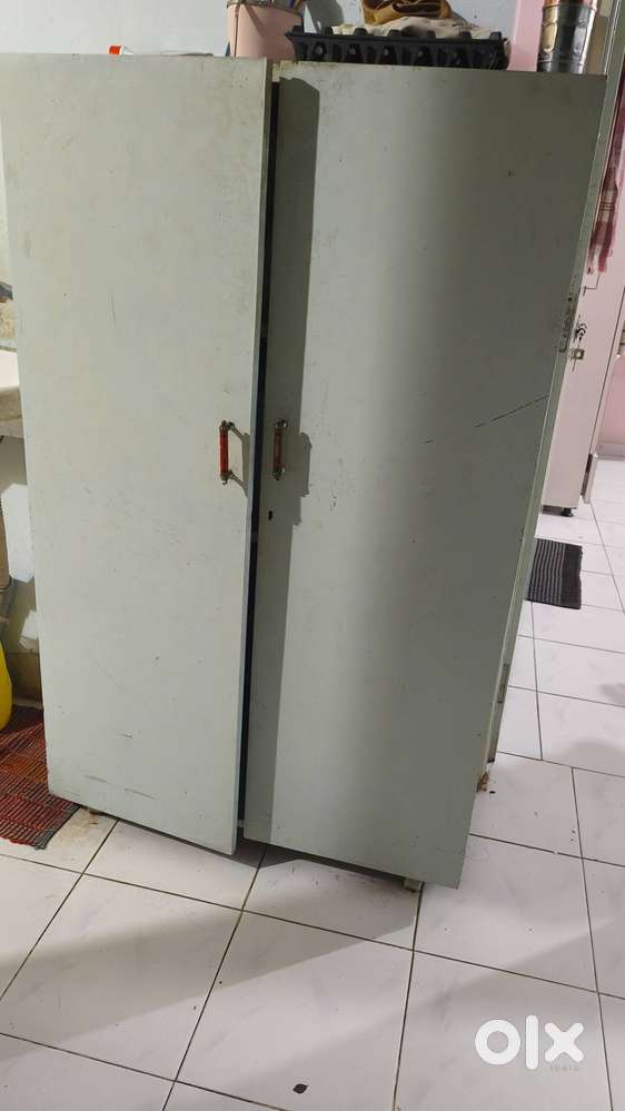 Double door Cupboard