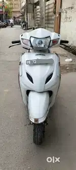 Honda Activa 2016 model white colour brand new condition