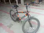 Cycle lancher with stander