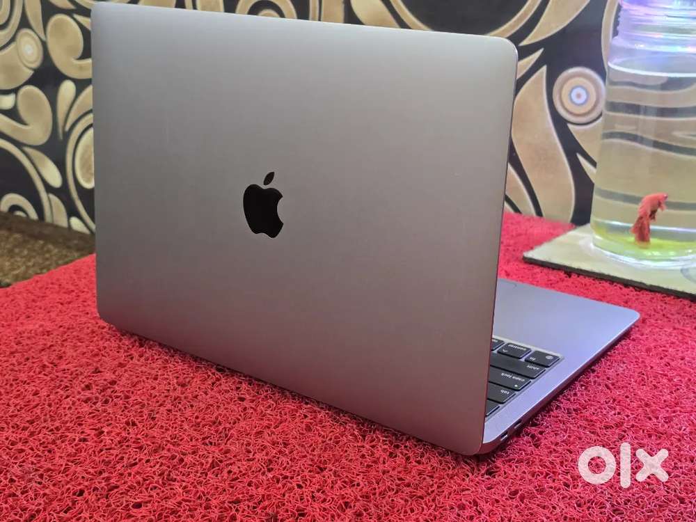 M1 Air 2021  Apple Macbook 8gb 256gb SSD 13inch Retina Touch iD