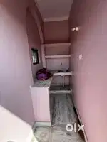 Signal room for rent