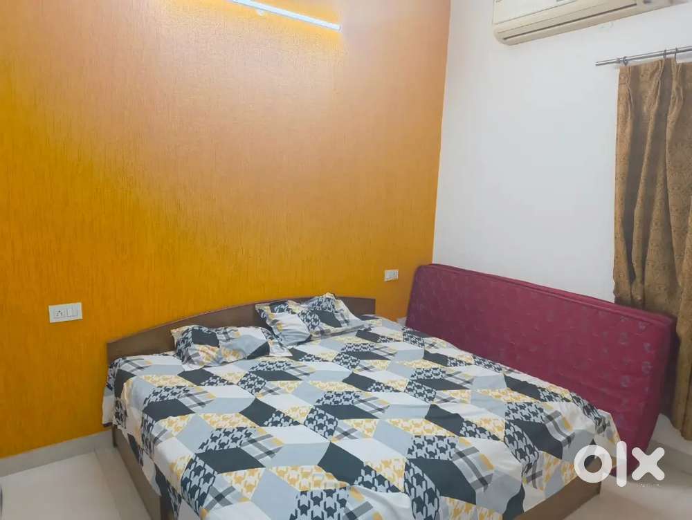 2 BHK Fully Furnished In Sector 80