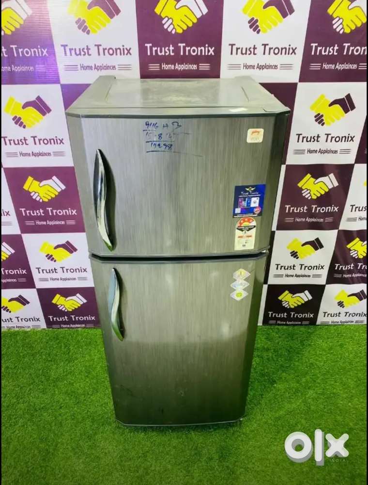 Godrej plain model double door fridge in excellent