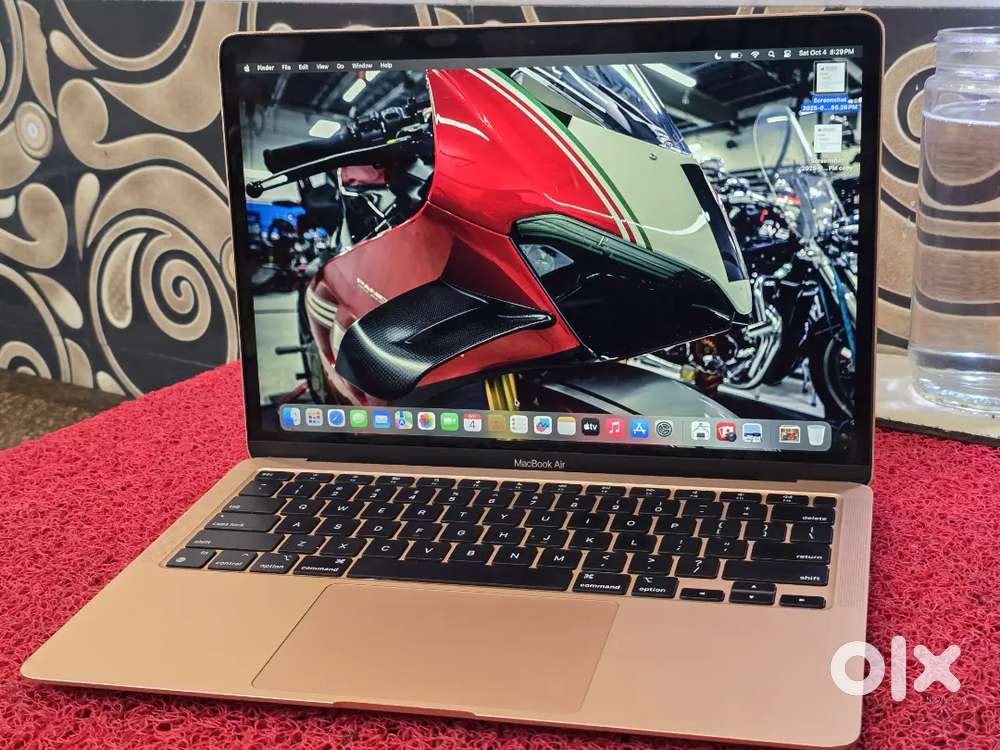 M1 Air Rose Gold 8gb Ram 256gb SSD 13inch Retina Display
