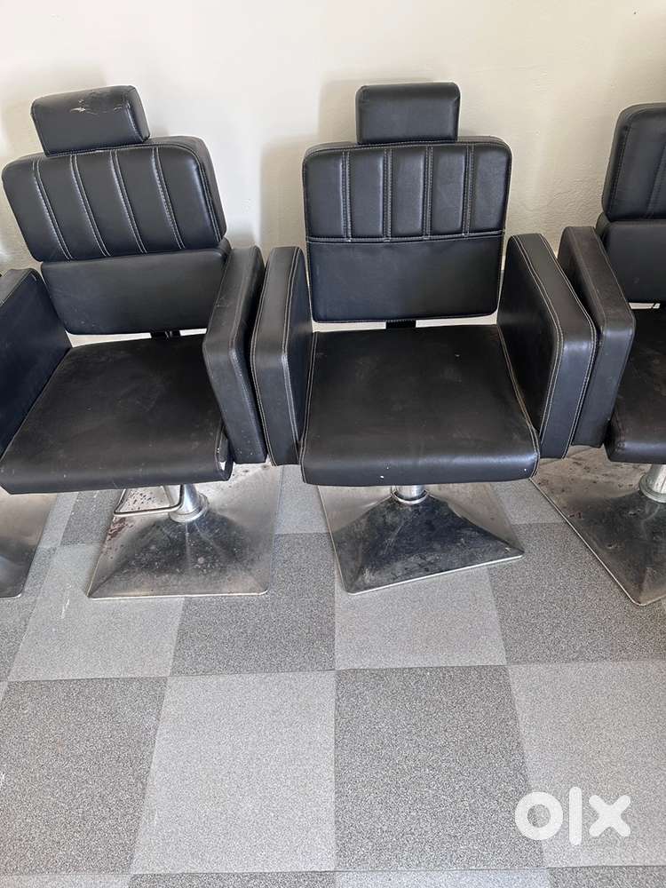 Barber chair