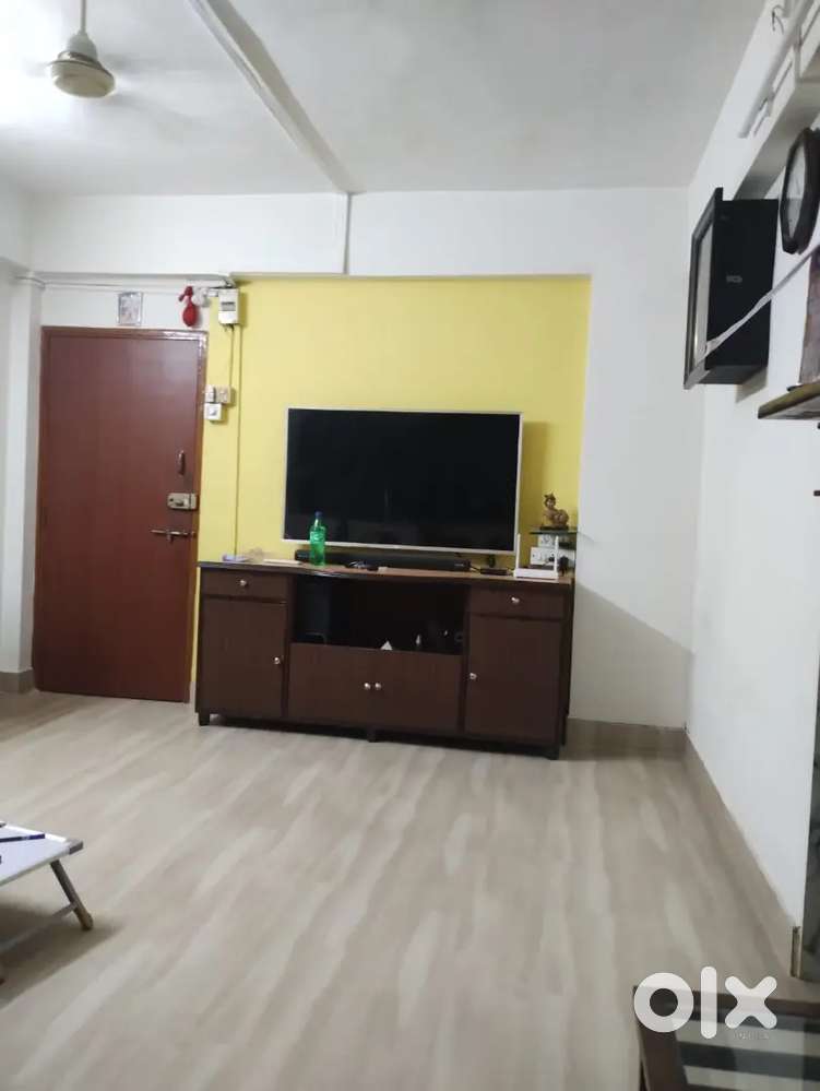 1 bhk flat Full furnished requirement 2 sharing hall girl pg