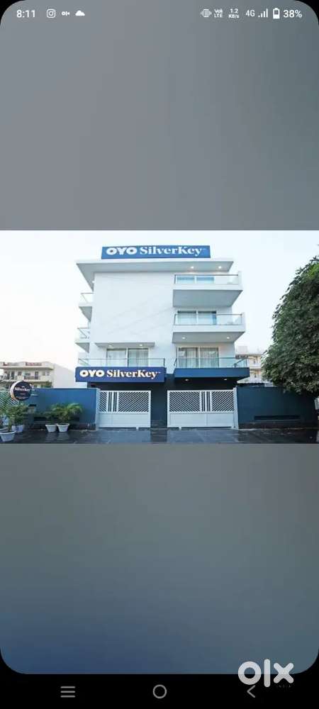 Hotel O Moody moon blue