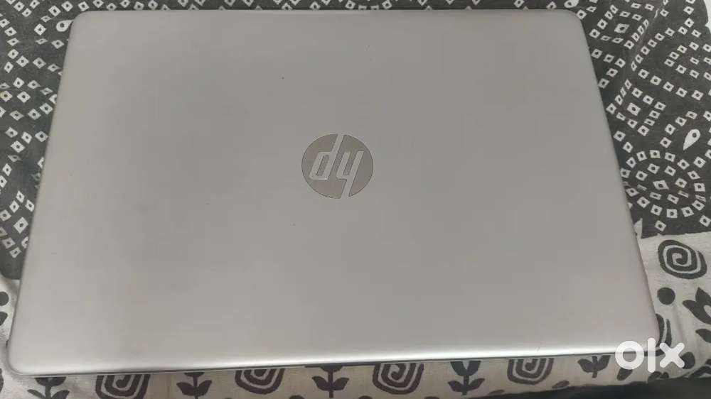 HP 15s Ryzen 3 5300U  8GB  512GB SSD  Excellent Condition
