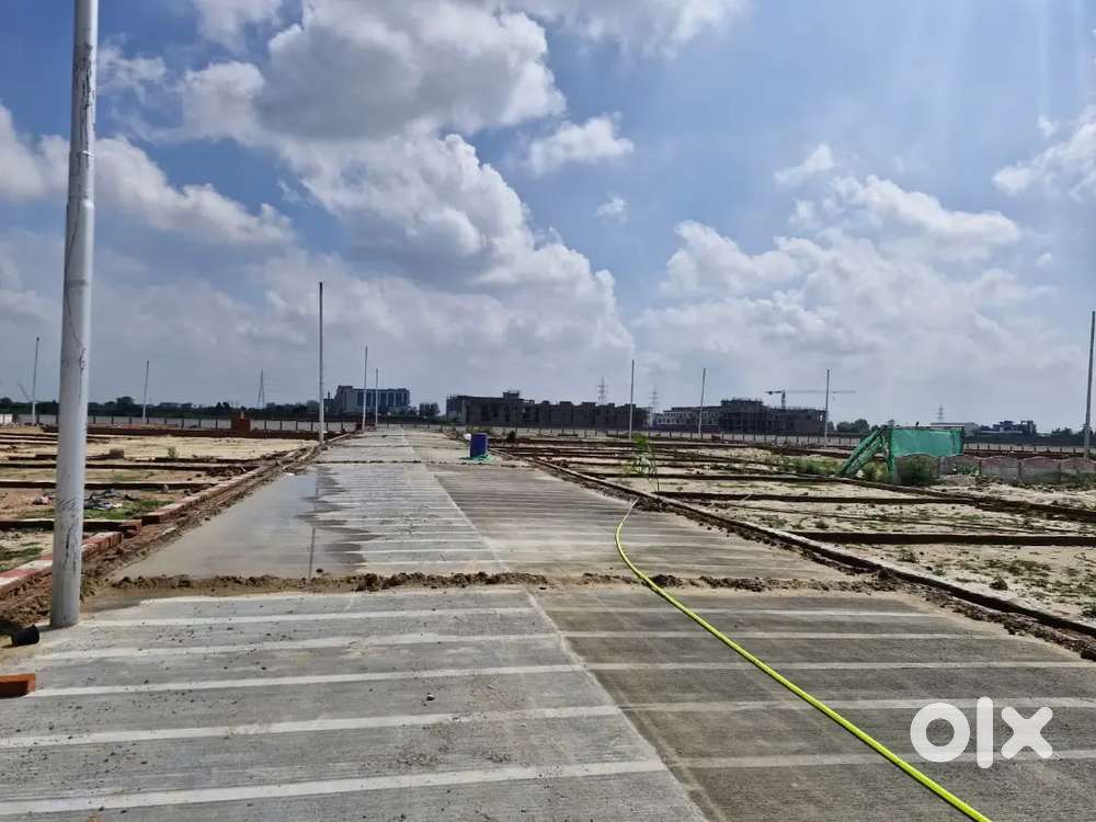 Lucknow Charbagh se 20 minut ki duri per plot le Sultanpur road