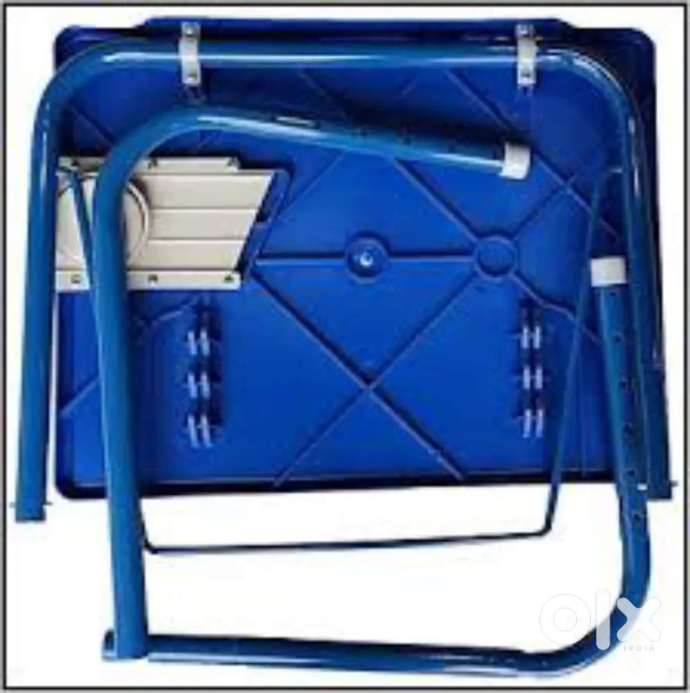 4 LAPTOP Tables/ 2000/-