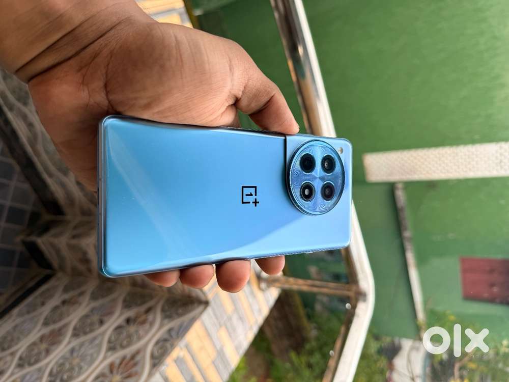 Brand new condition Oneplus 12R in Mint condition phone.