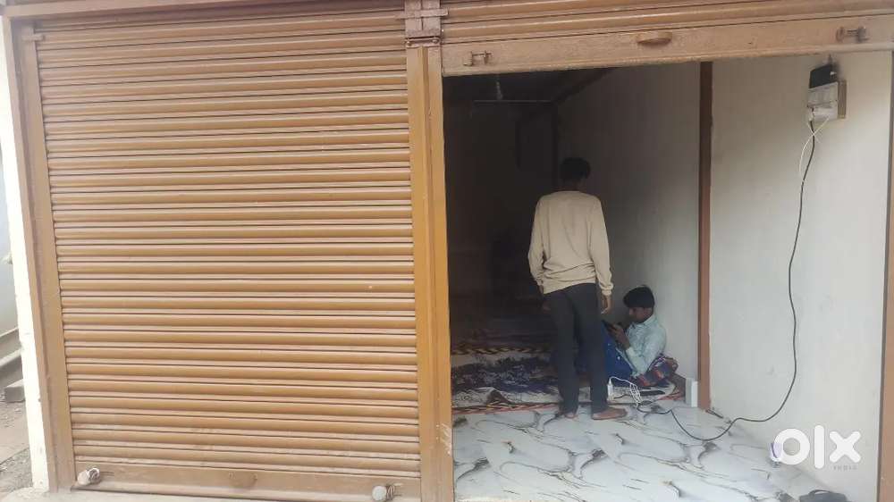 Godwan for rent 3500