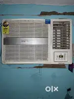 1.5 ton AC new condition