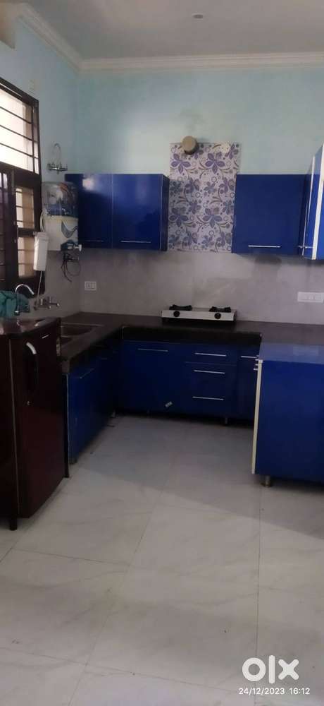 2bhk 1 washroom furnished flat peermuchala dhakoli