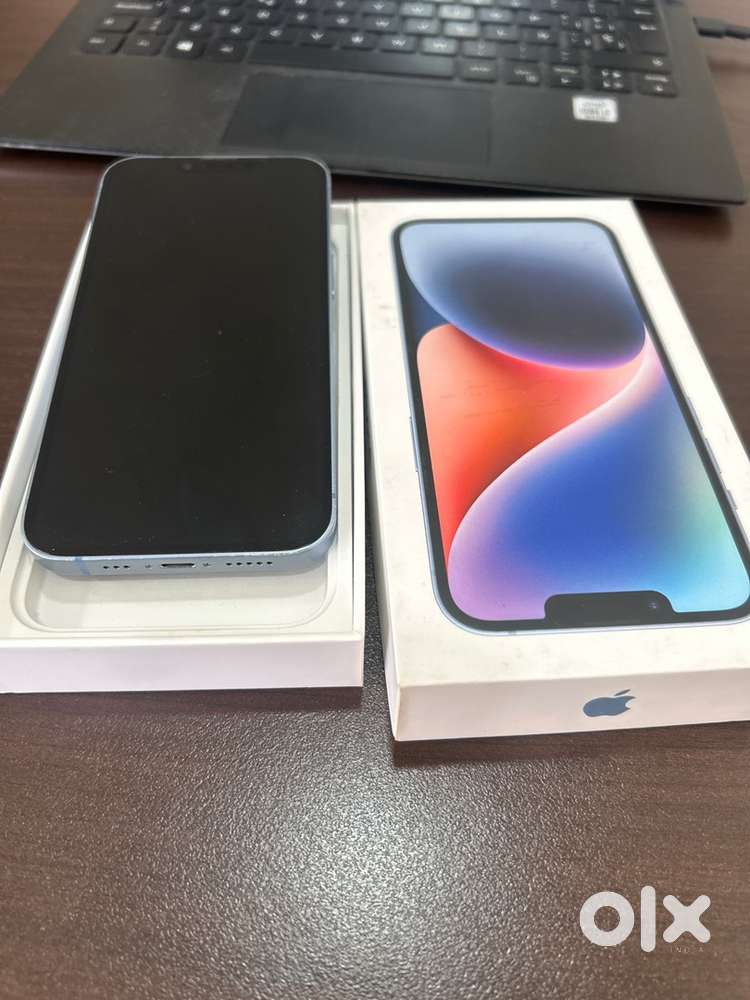 Iphone 14 blue