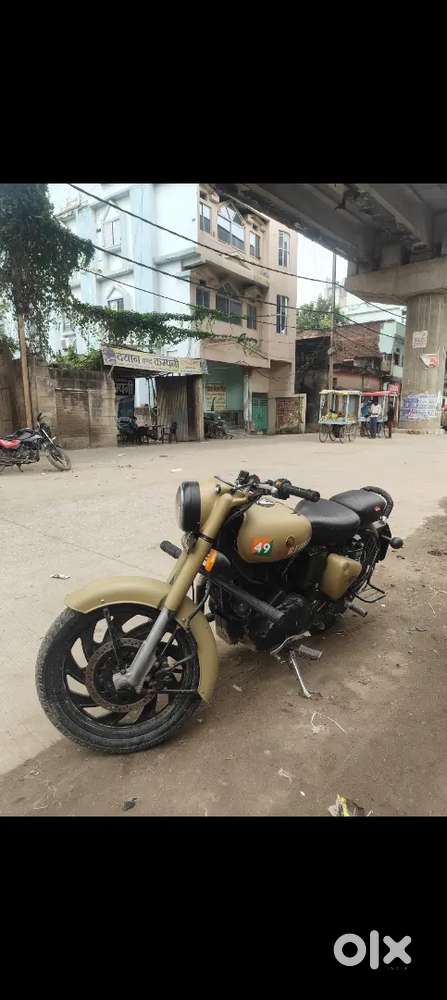 Royal Enfield classic 350 2016 model in best condition