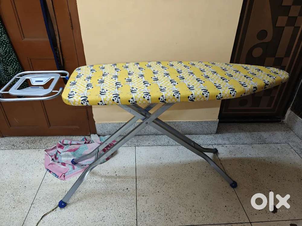 Iron board/table unused