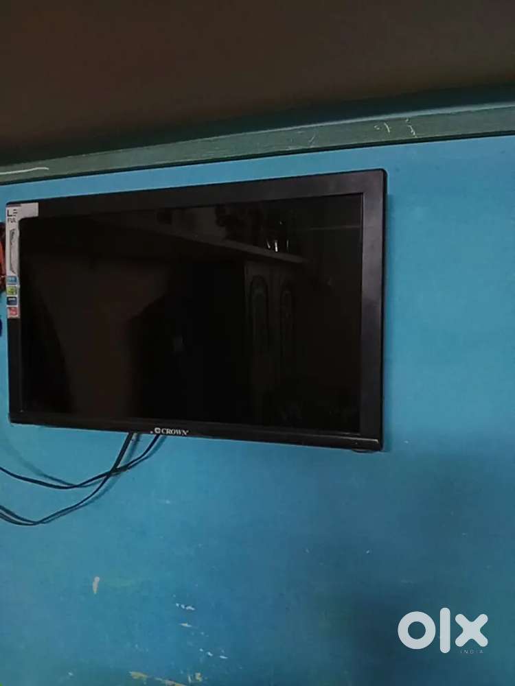 Crown full hd led TV IPS A plus grade zero dot panel