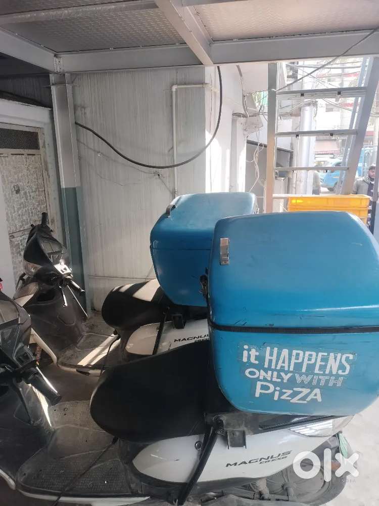 Food delivery ( Need Driving licence)