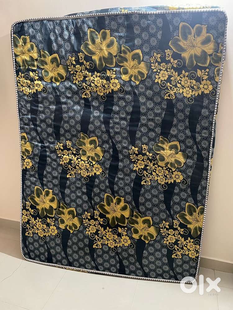 Kurlon matress queen size