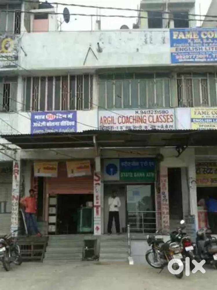 Shop on rent on main road of shastri nagar 550 feet