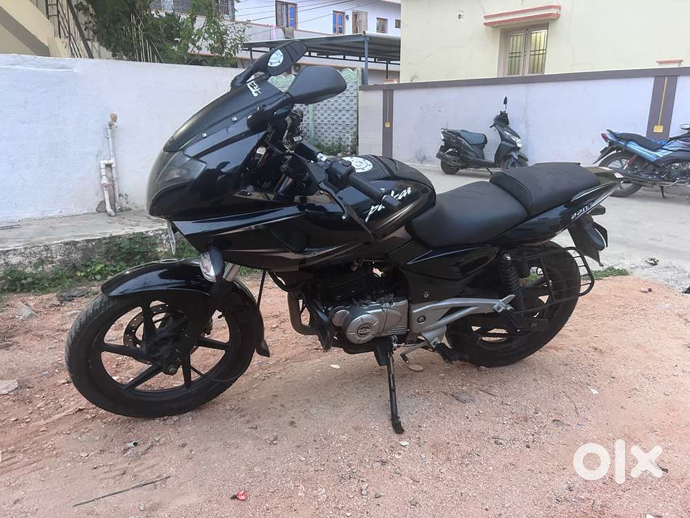Pulsar 220 DTS-I