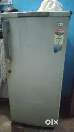 LG  FRIDGE