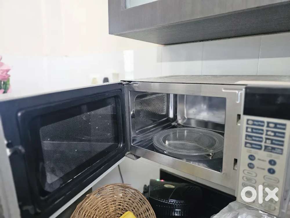 IFB Microwave with grill & Convection 19 litres