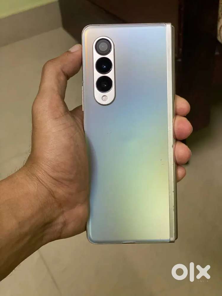 Fold 3 silver