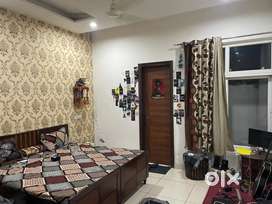 1 room available in 2 bhk