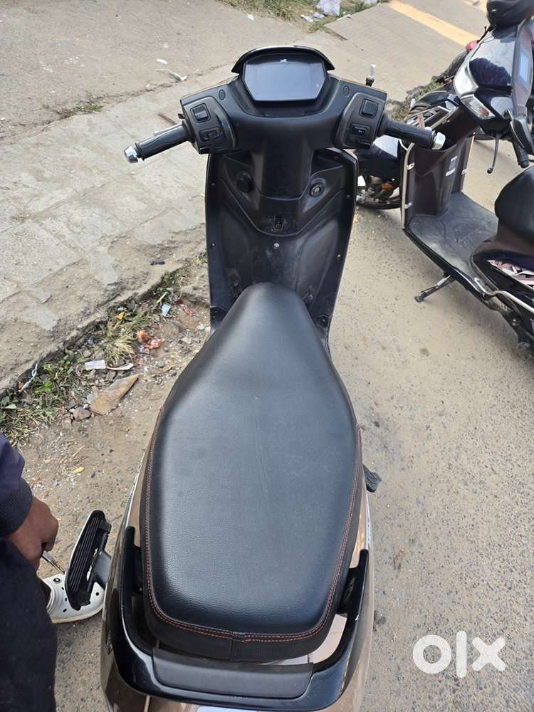 Tvs iqoob very good condition