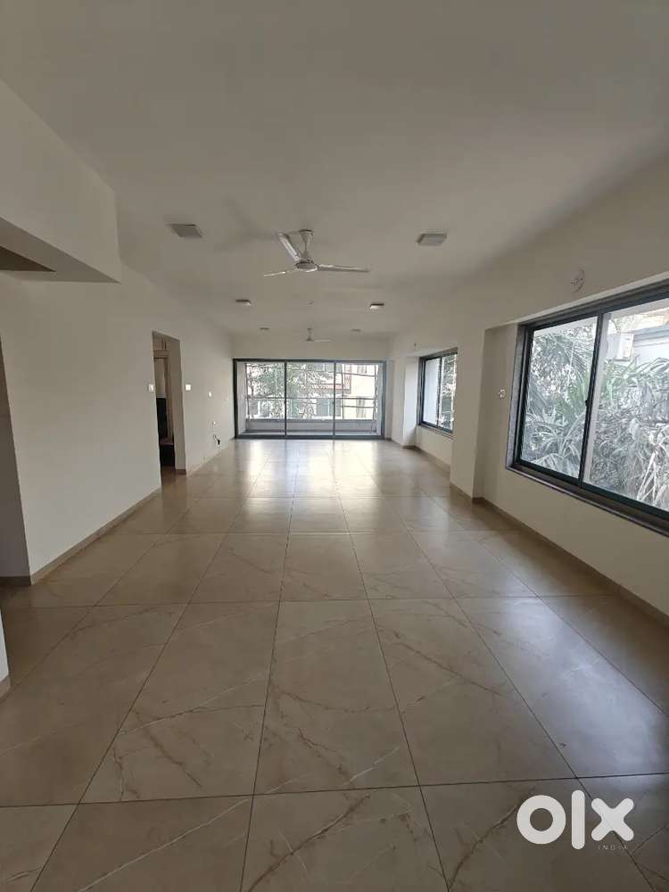 Urgent sell @ balewadi Nr metro,725 carpet,1.30 cr office space
