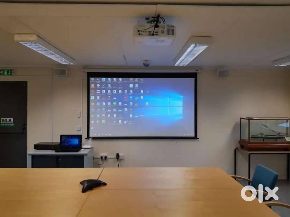 Projector and speakers rent