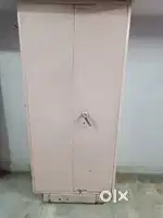 Almirah sell