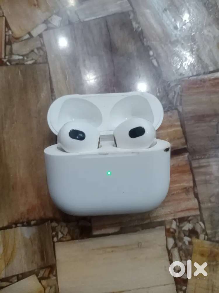 Apple airpods