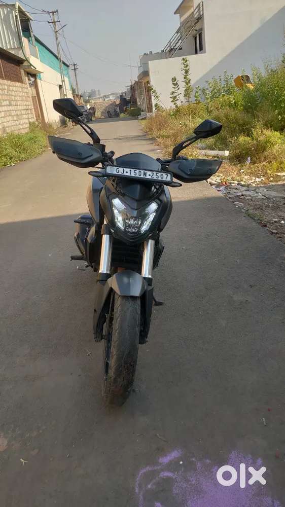 Dominar 400 urgent sale