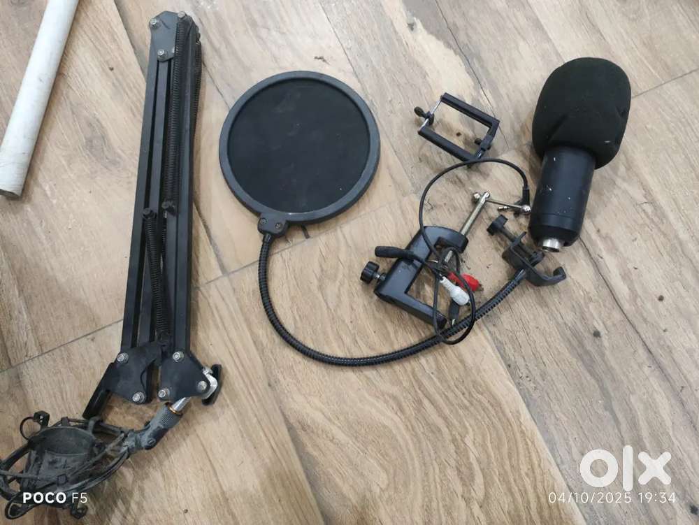 Maono AU A03 Condenser microphone (Rarely used)