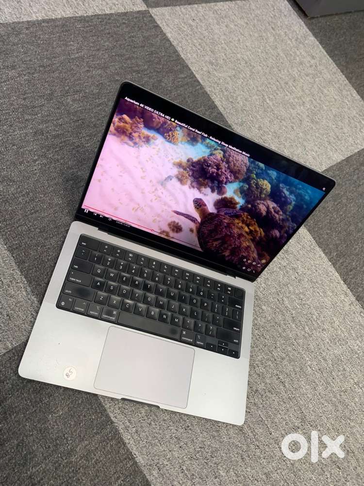 MacBook Pro  M1 pro  16GB-512GB  14inch  XDR display  Touch ID