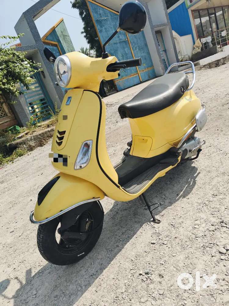 2021 vespa in excellent condition  very less driven