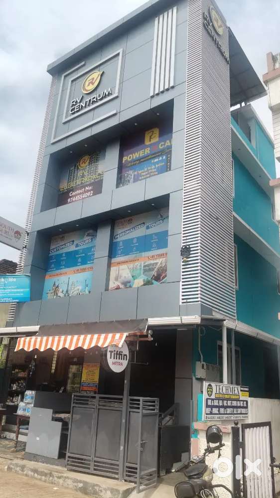 Shops or office space for rent