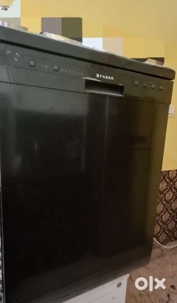 Faber Dishwasher - 12 Place Settings Dishwasher - in perfect condition