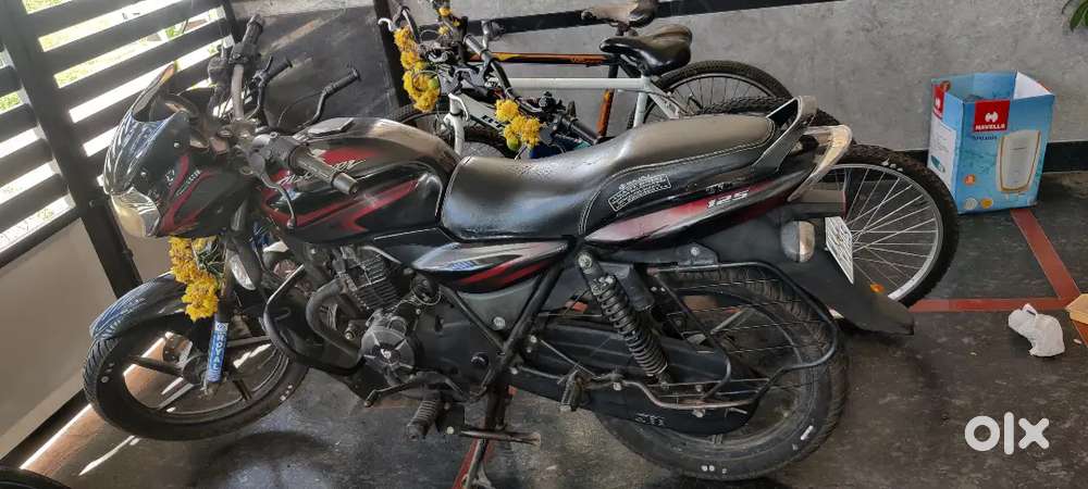 Bajaj Discover 125 Disc Brake