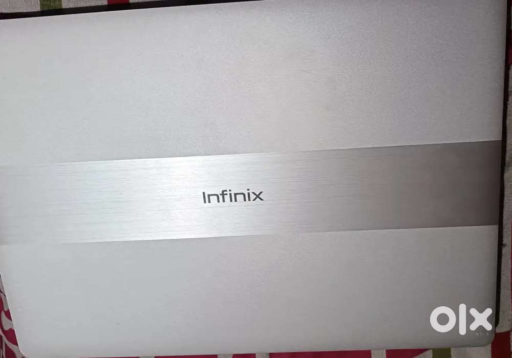 INFINIX Y4 MAX LAPTOP