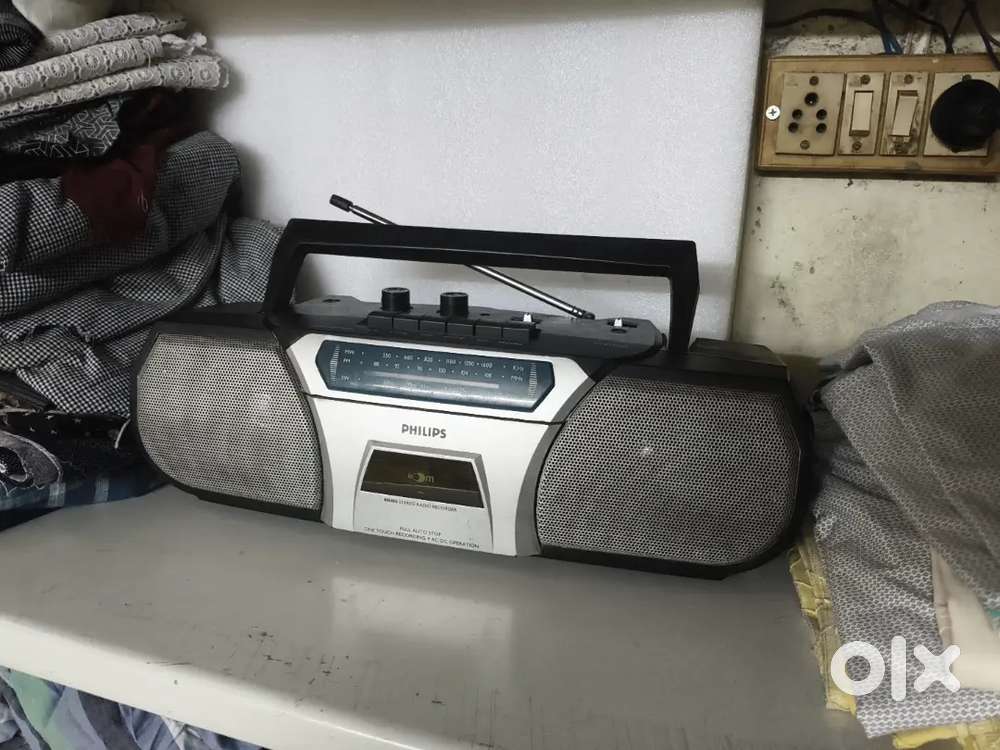 National sony  tape recorder fm radio