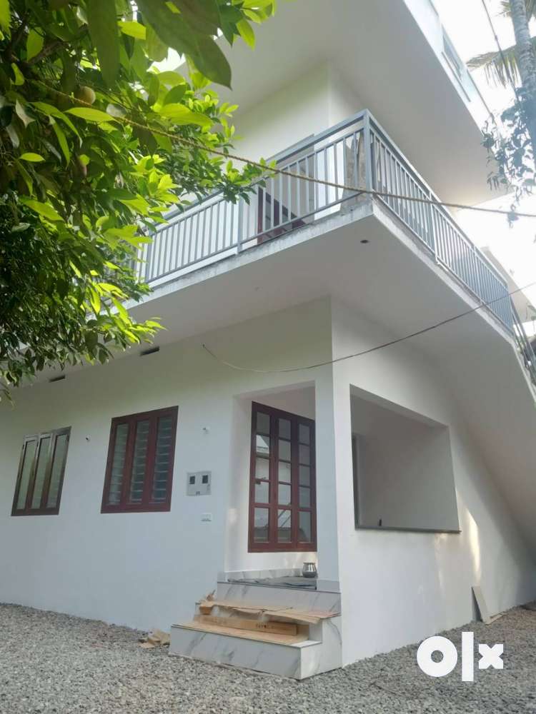 2 bhk new constructed house for rent kakkanad