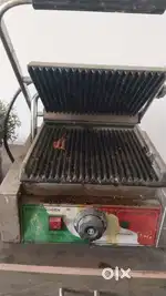 Commercial sandwich griller